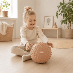 Find That Hippo Sinnesboll Large �22 cm � Desert Sand
