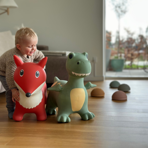 Find That Hippo hoppedyr � Dexter the Dino � sage green