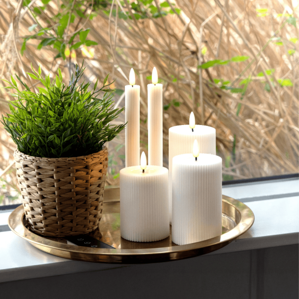 LED Rillet S�t � 6 dele � Hvid med fjernbetjening