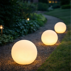 Solcelle LED lyskugler til haven � 3 stk s�t �15, �20 og �25 cm