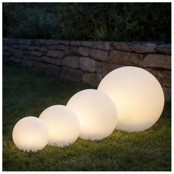 Solcelle LED lyskugle �30 cm � udend�rs hvid