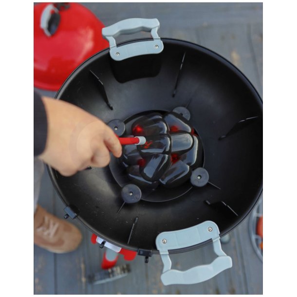 Leksaksgrill f�r barn med ljus och ljud � grillmat och tillbeh�r