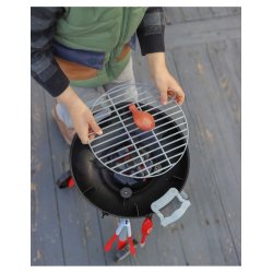 Leksaksgrill f�r barn med ljus och ljud � grillmat och tillbeh�r