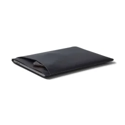 Philbert Ultratynd Sleeve m. Rem til MacBook 13" - Sort