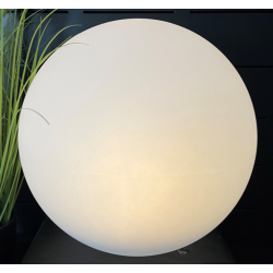 Solcelle LED lyskugle �30 cm � udend�rs hvid