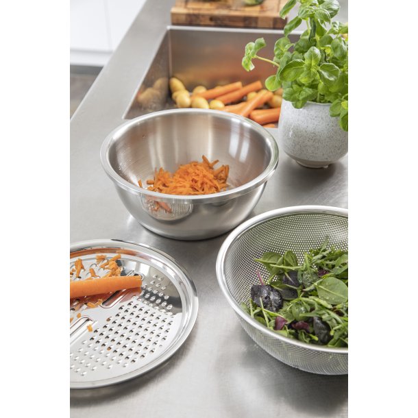 Steel-function, Sk�l med snittlock och durkslag