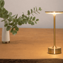 Touch bordlampe i messing � flad top med LED lys
