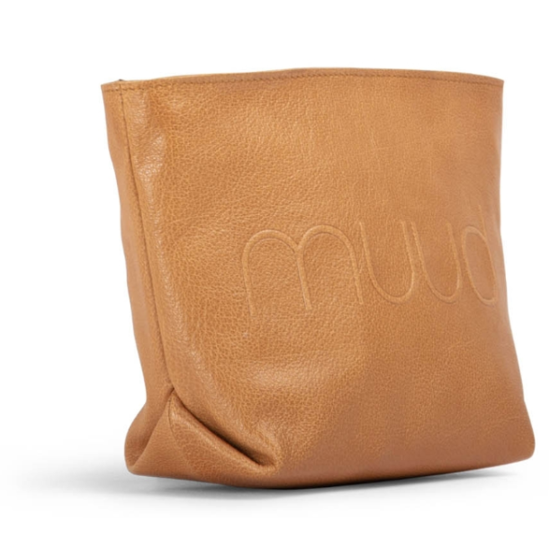 Muud Laura Sminkvska - Lder, Whisky