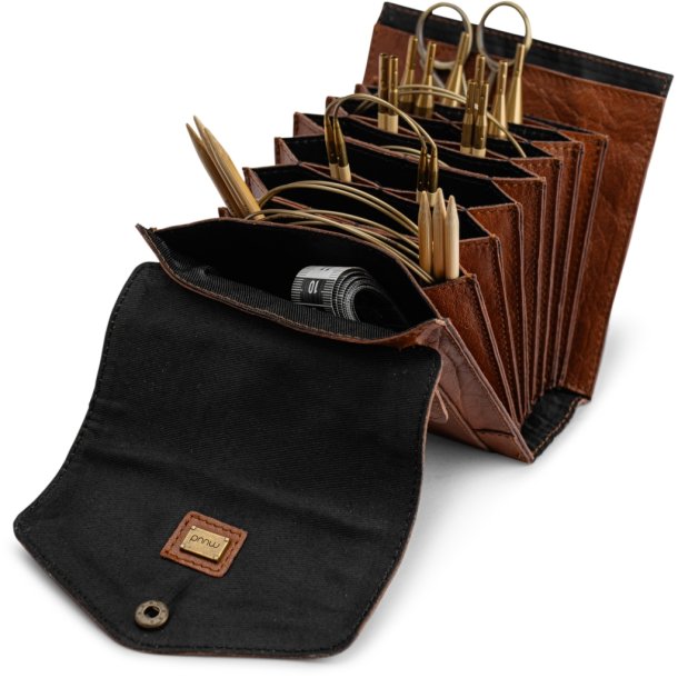 Muud Betina Etui til Strikkepinde - Lder, Rich Brown