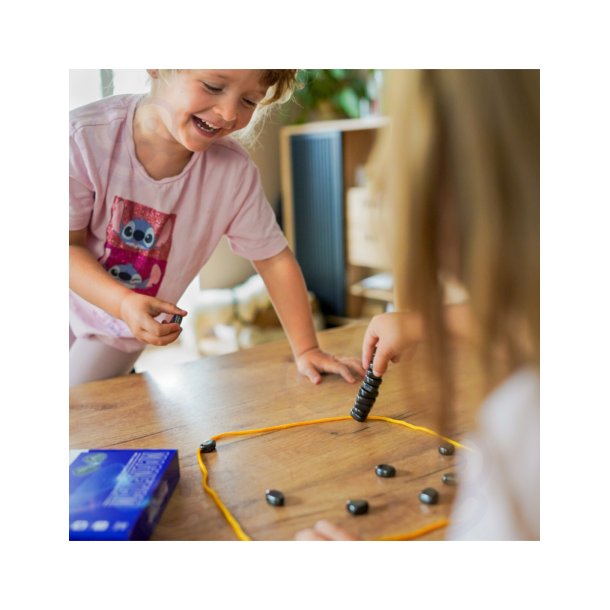 Magnetic Stones � Magnetiskt strategispel f�r hela familjen � 20 delar